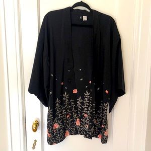 Pretty Black Kimono with Floral details Size M